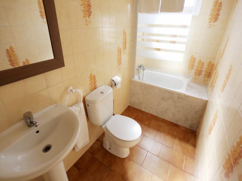 Nou Rocamar Hotel ซันต์การ์เลสเดลาราปีตา ภายนอก รูปภาพ